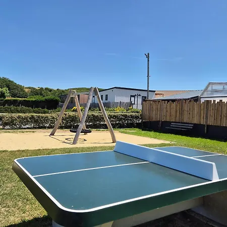 Vakantiehuis 4-guest Coastal With Pool